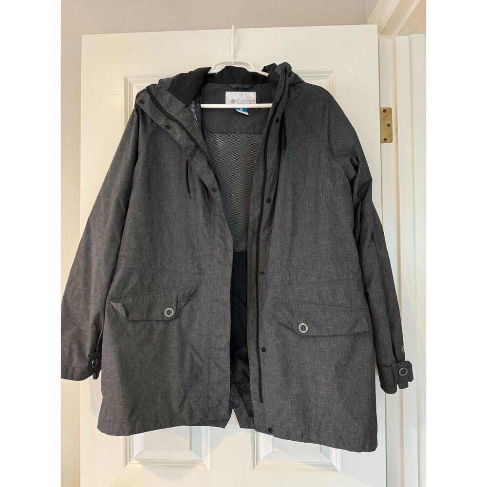 Women's COLUMBIA Omni Tech Hooded Rain Wind Jacket Mesh Lined in Gray, Size L